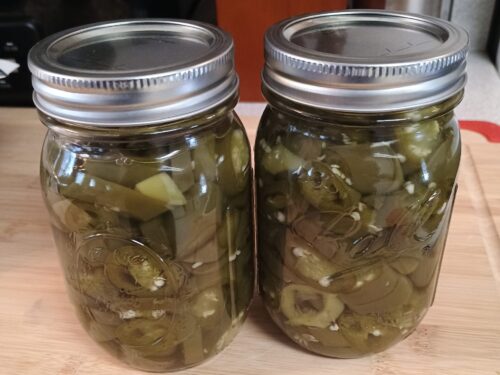 pickled jalapeno peppers